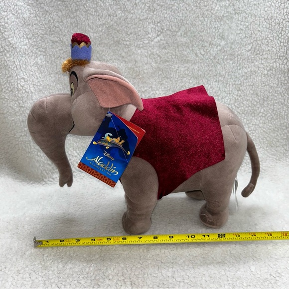 Disney Aladdin elephant plush Abu with paper tags 14" x 16" - Picture 3 of 13